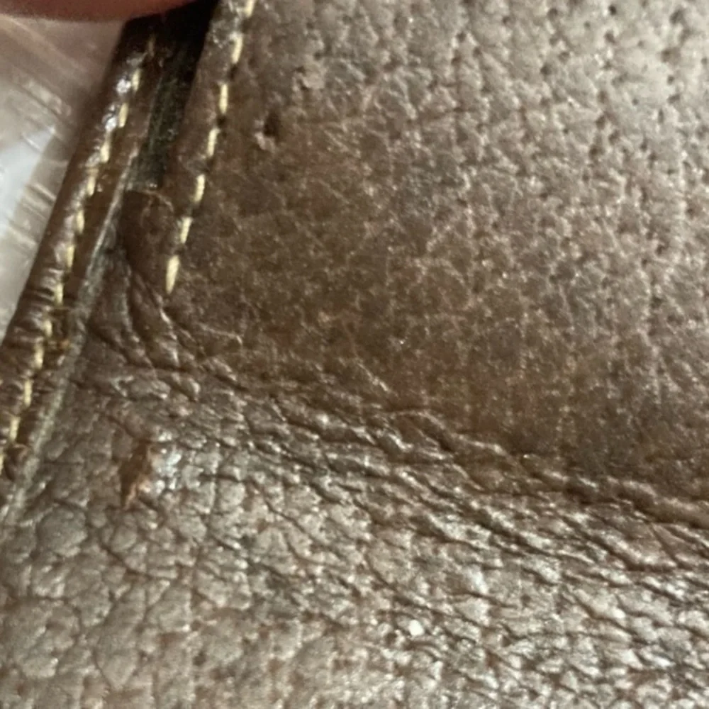 Gucci guaranteed authentic brown vintage wallet - Picture 2 of 13